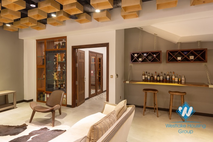 Beautiful villa for rent in Vinhomes Riverside, Hanoi